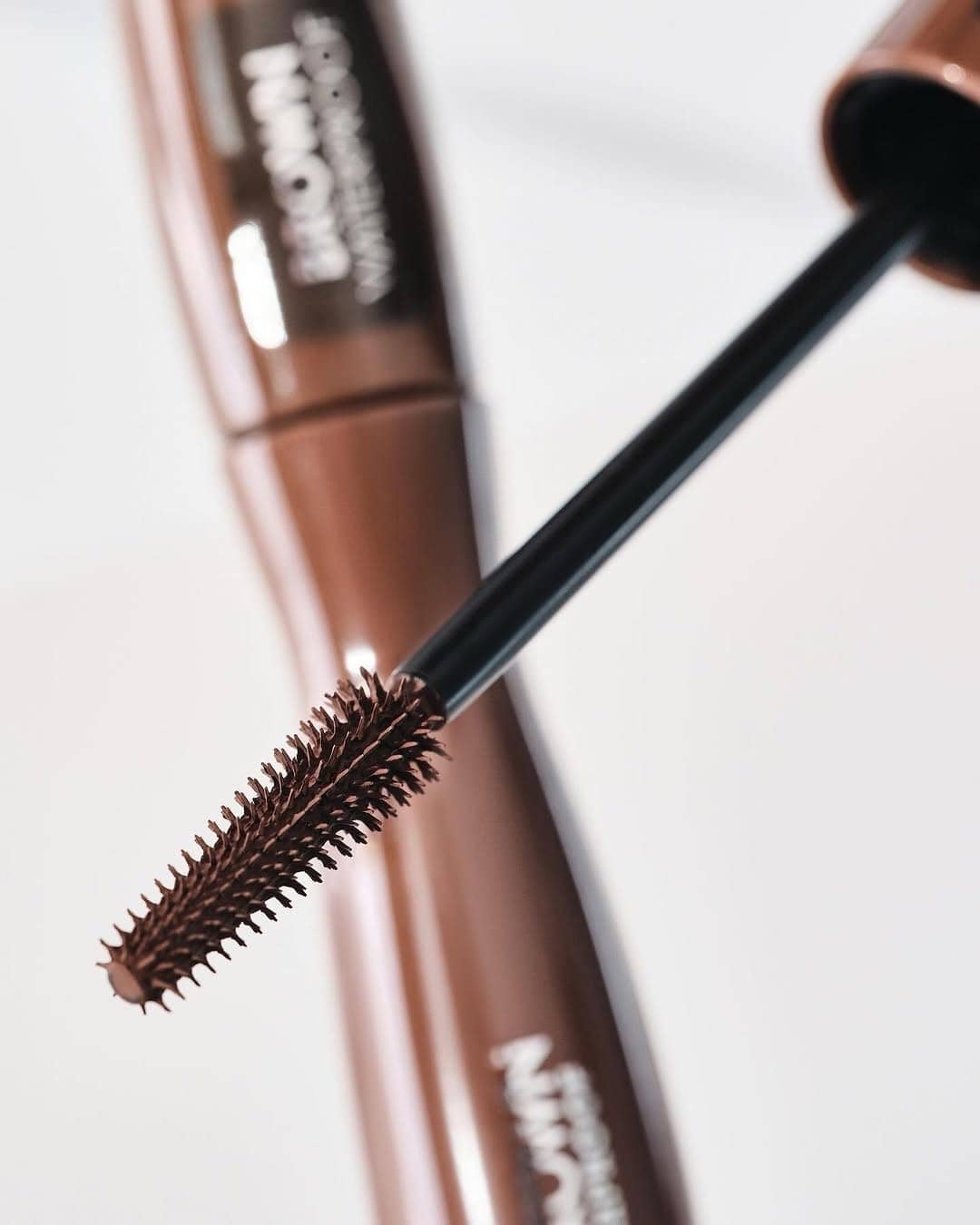 Тушь для ресниц Glam & Doll водостойкая, Volume Brown Mascara Wp, 010 Коричневая 2