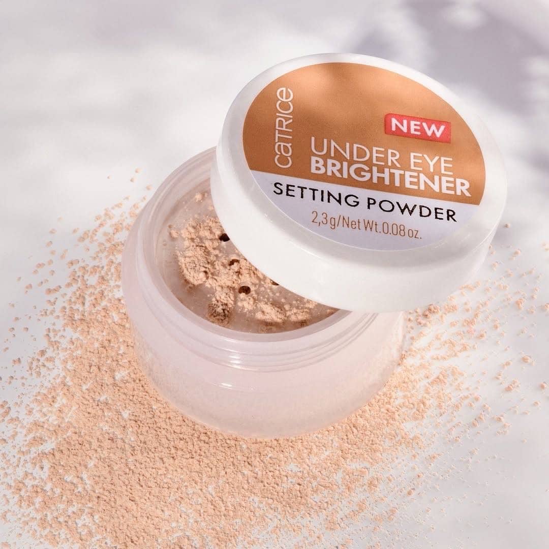 Пудра рассыпчатая для области вокруг глаз Under Eye Brightener Setting Powder, 020 Warm Nude 1