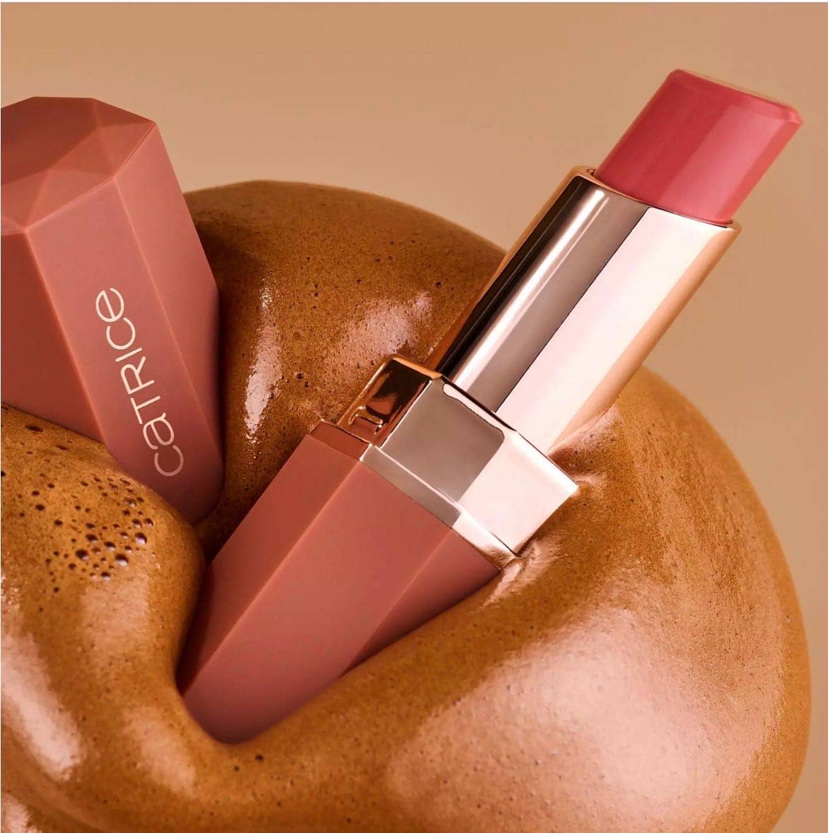 Помада для губ Espresso yourself high shine gloss lipstick C02 3