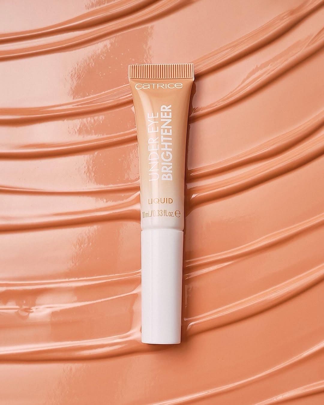 Корректор для области вокруг глаз жидкий Under Eye Brightener Liquid, 020 Warm Nude